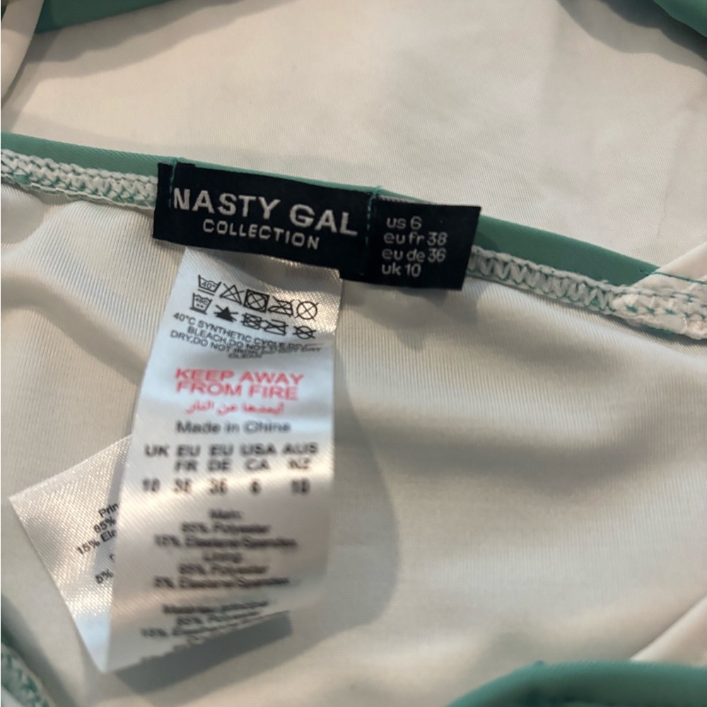 Nasty Gal Bikini Set - Picture 4 of 4